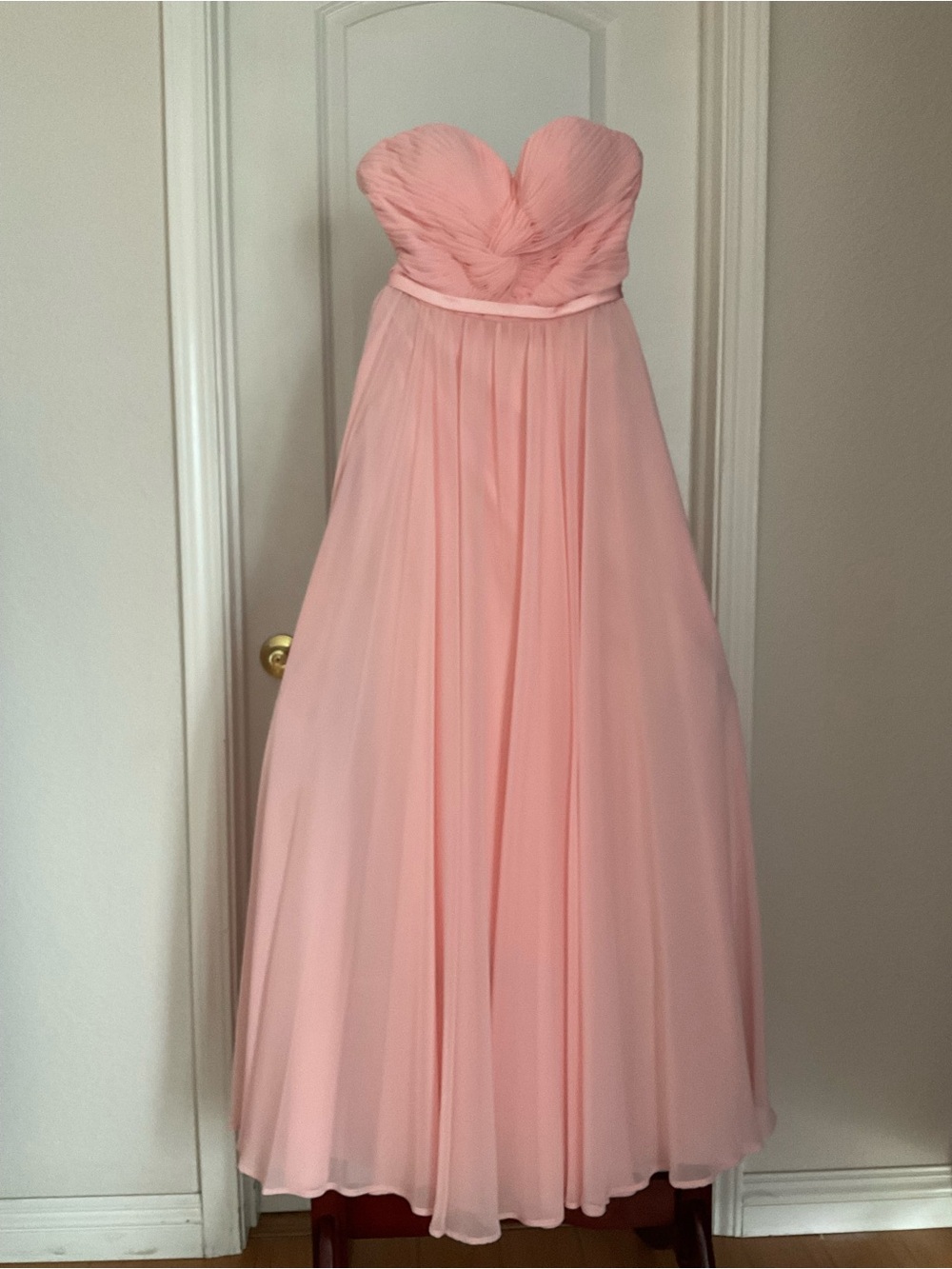 Strapless Sweetheart Prom Gown in Blush Pink